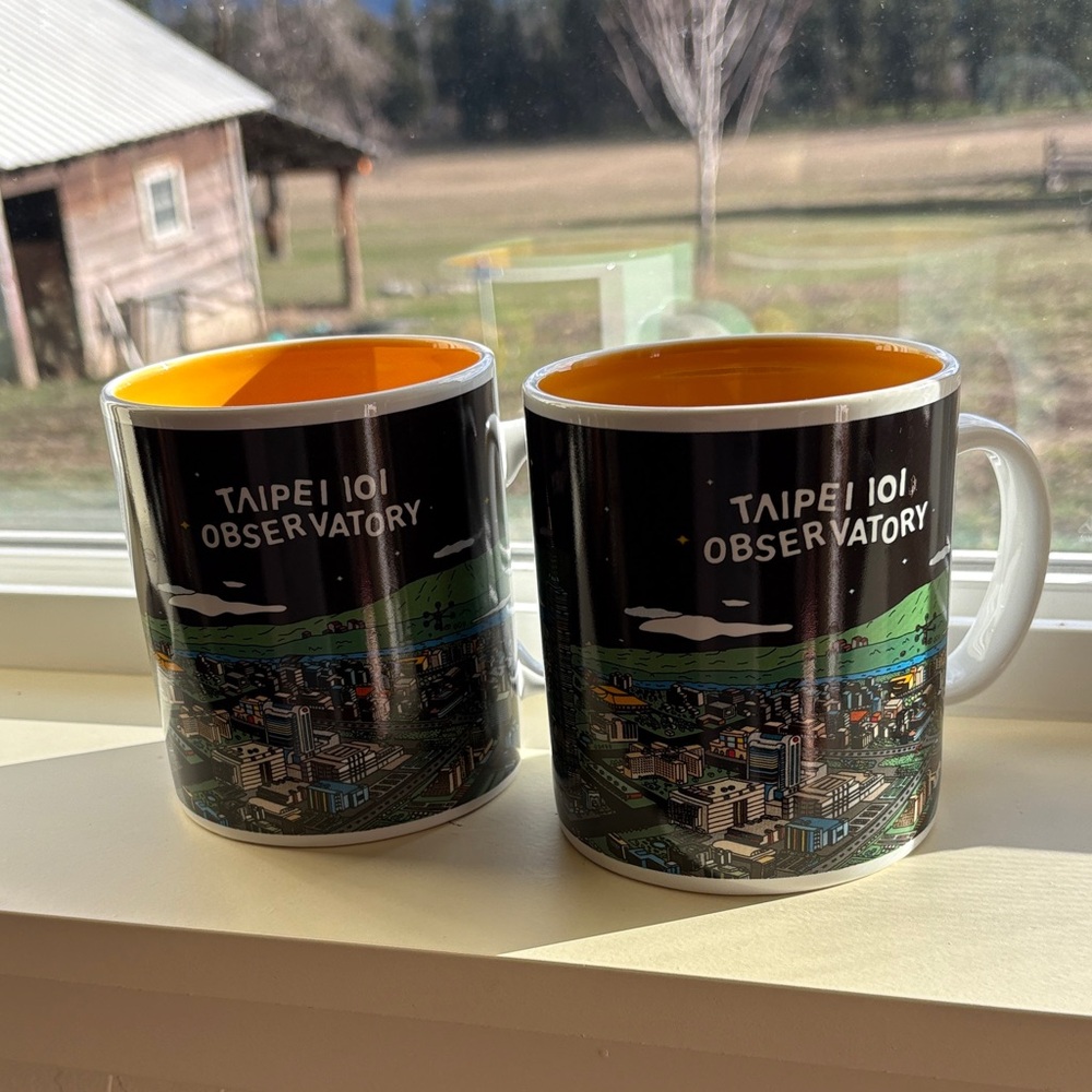 Taipei 101 Observatory Black and Orange Mugs